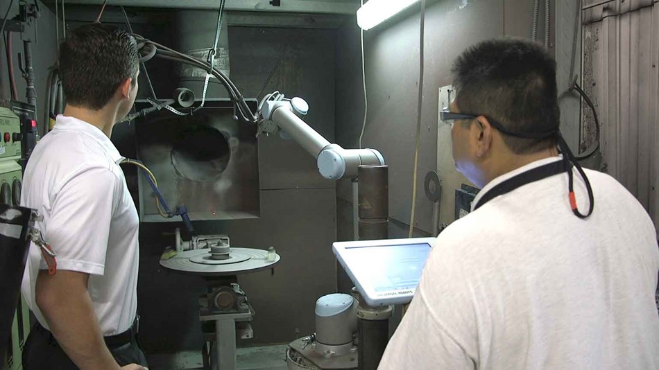 aircraft_tooling_repair_center_-for_-the_-aviation_-industry_has_been_-using_-ur_cobots_-for_-three_-years.jpg